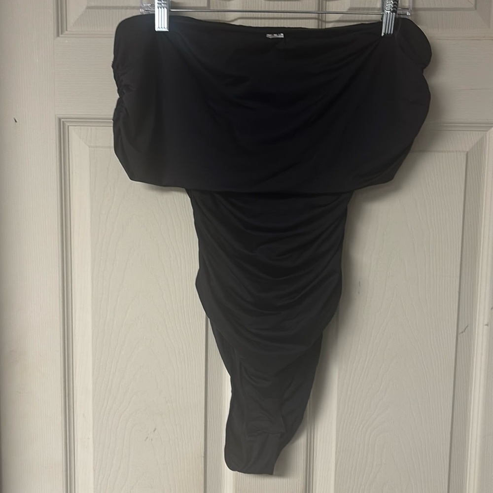 Off the Shoulder M Black body suit